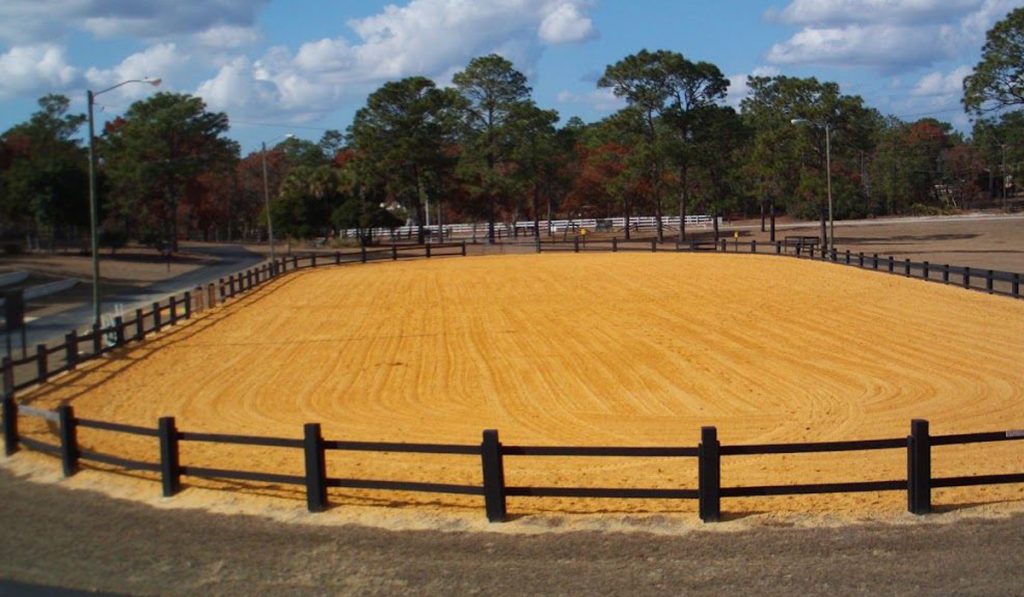 Pista de areia para equitação