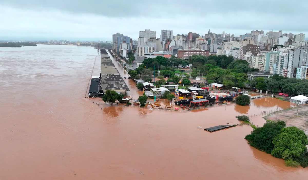 Vista aérea da enchente que atinge a cidade de Porto Alegre - Foto: Miguel Noronha/Enquadrar/Estadão