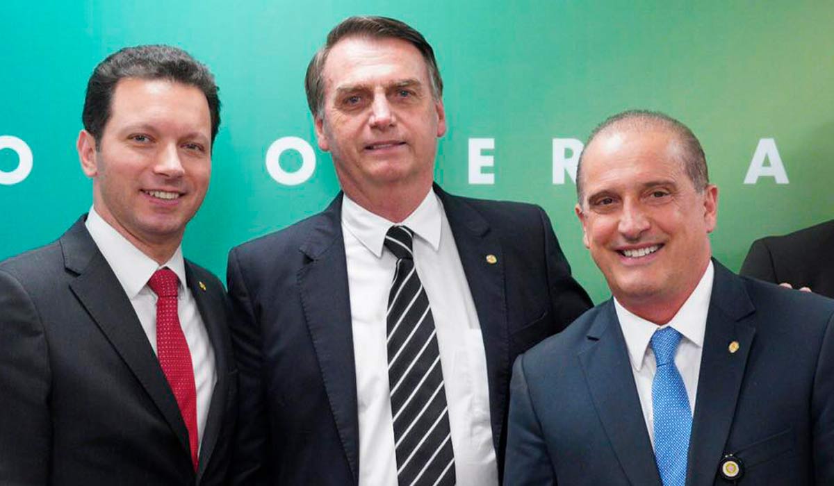 O ex-prefeito Nelson Marchezan Jr., Jair Bolsonaro e Onyx Lorenzoni