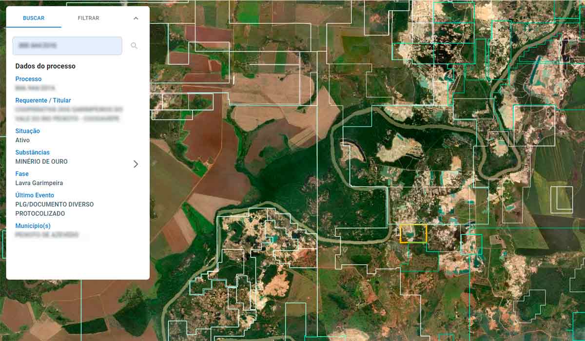 Interface do Portal da Transparência do Ouro da WWF. O sistema utiliza informações disponíveis em bases de dados públicos de diferentes órgãos do governo federal para permitir uma análise automatizada das Permissões de Lavra Garimpeira