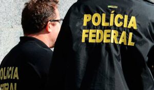 Agentes da Polícia Federal em ação