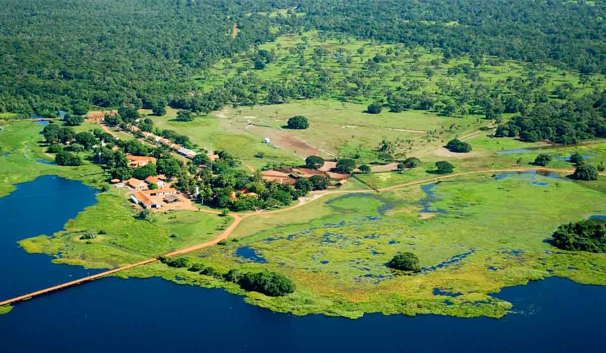 Vista aérea do Refúgio Caiman, hotel para ecoturismo que fica no Pantanal de Miranda - Foto: Campo Grande News