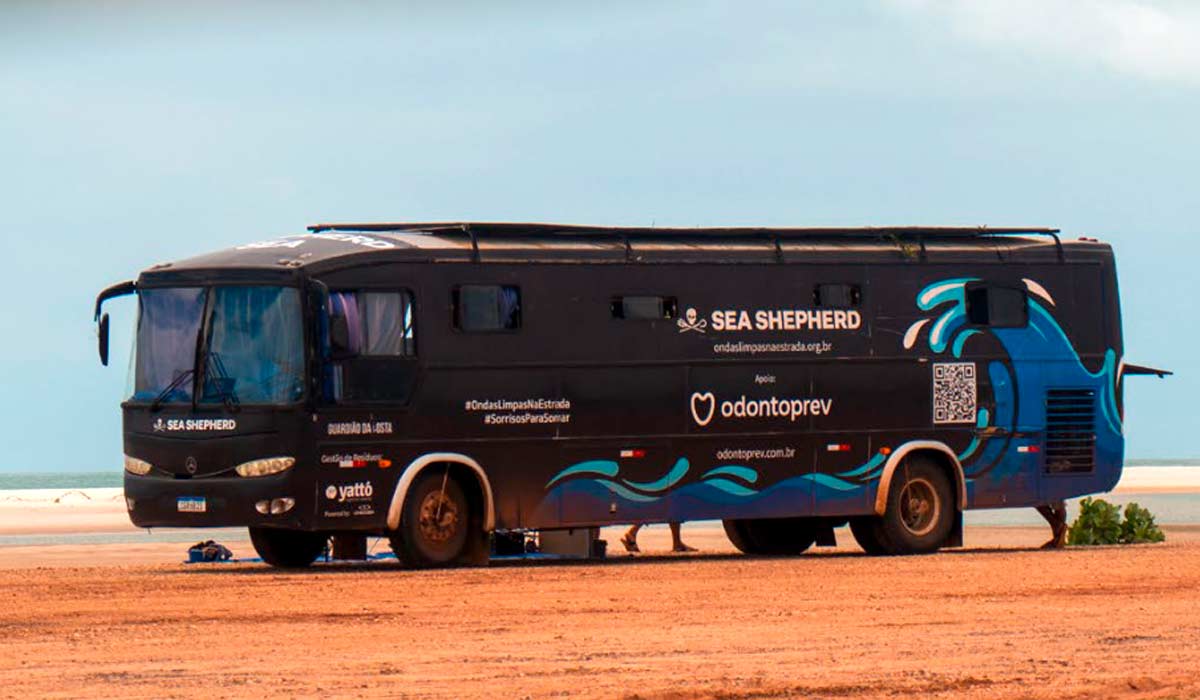 Veículo da expedição que percorreu o litoral do país - Foto: Sea Shepherd